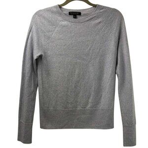 Banana Republic Women's Medium Sweater 100% Merino Wool Gray Crew Neck